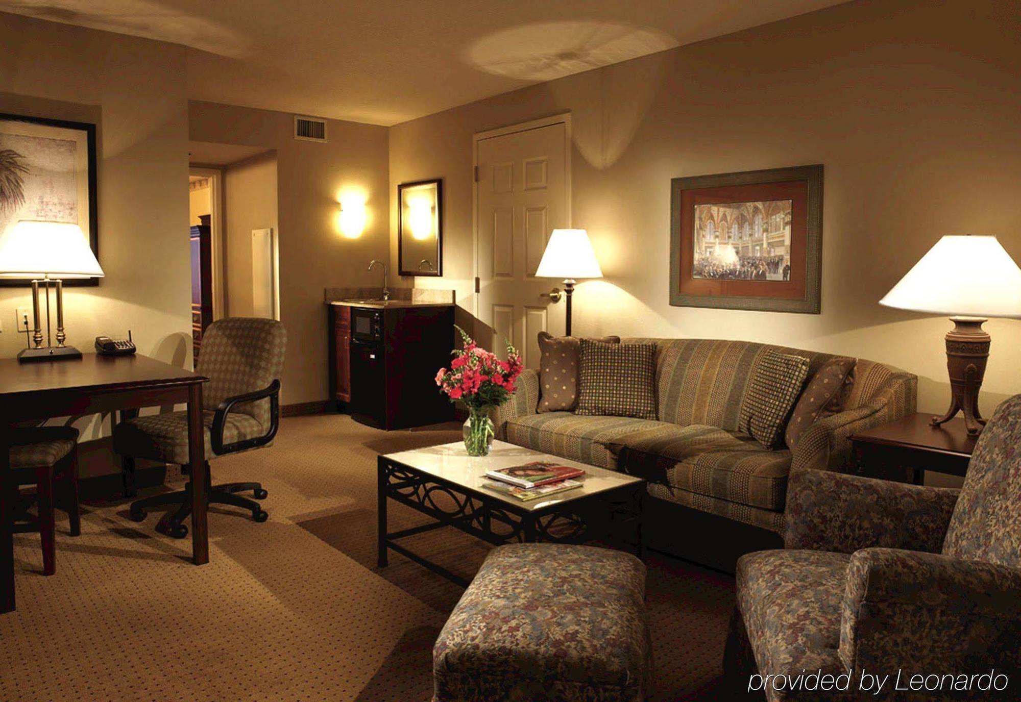 Embassy Suites By Hilton Orlando Downtown Rom bilde