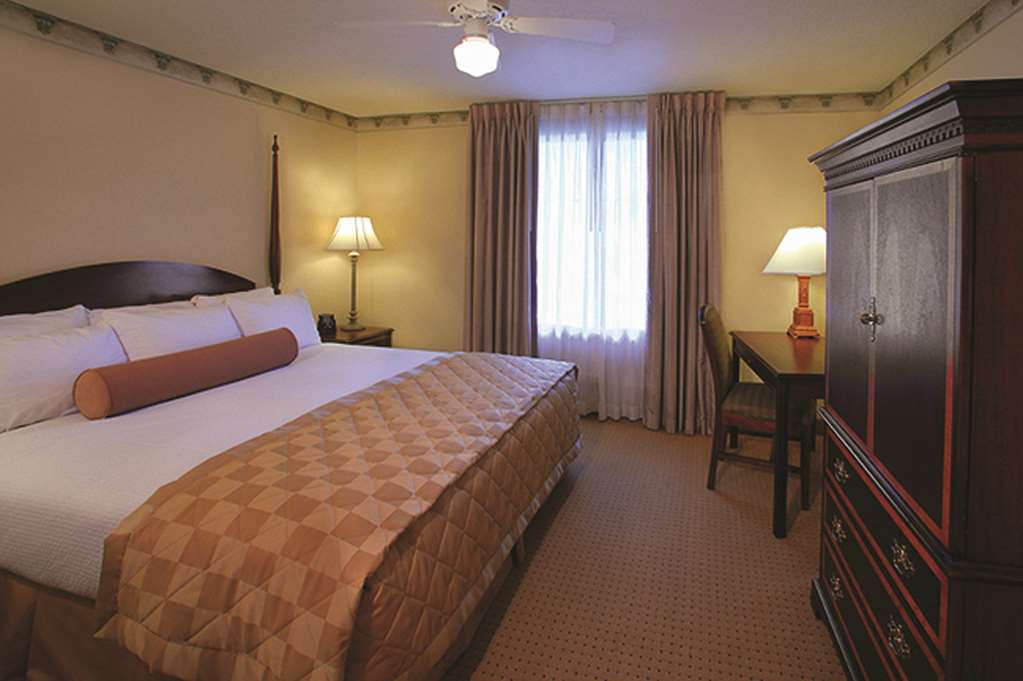 Embassy Suites By Hilton Orlando Downtown Rom bilde